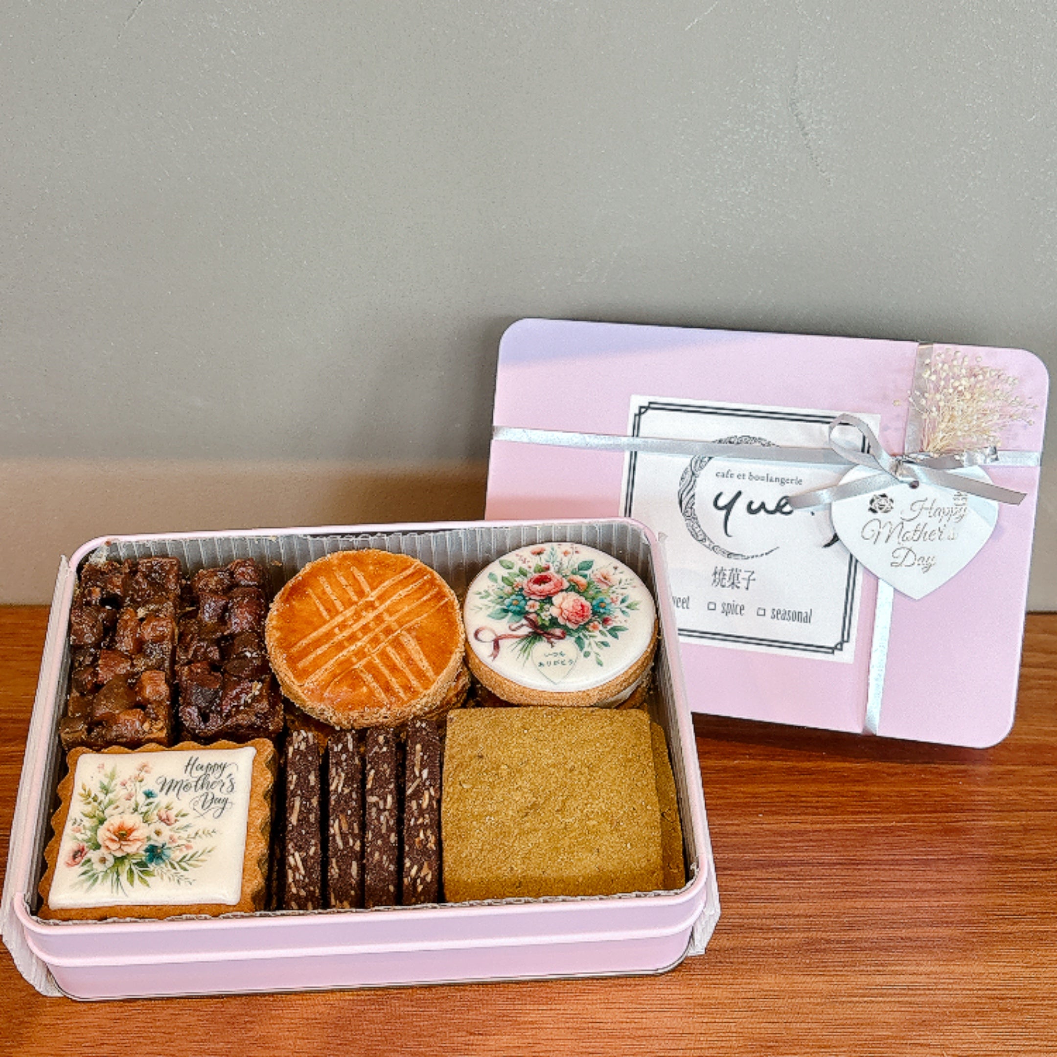 母の日クッキー缶