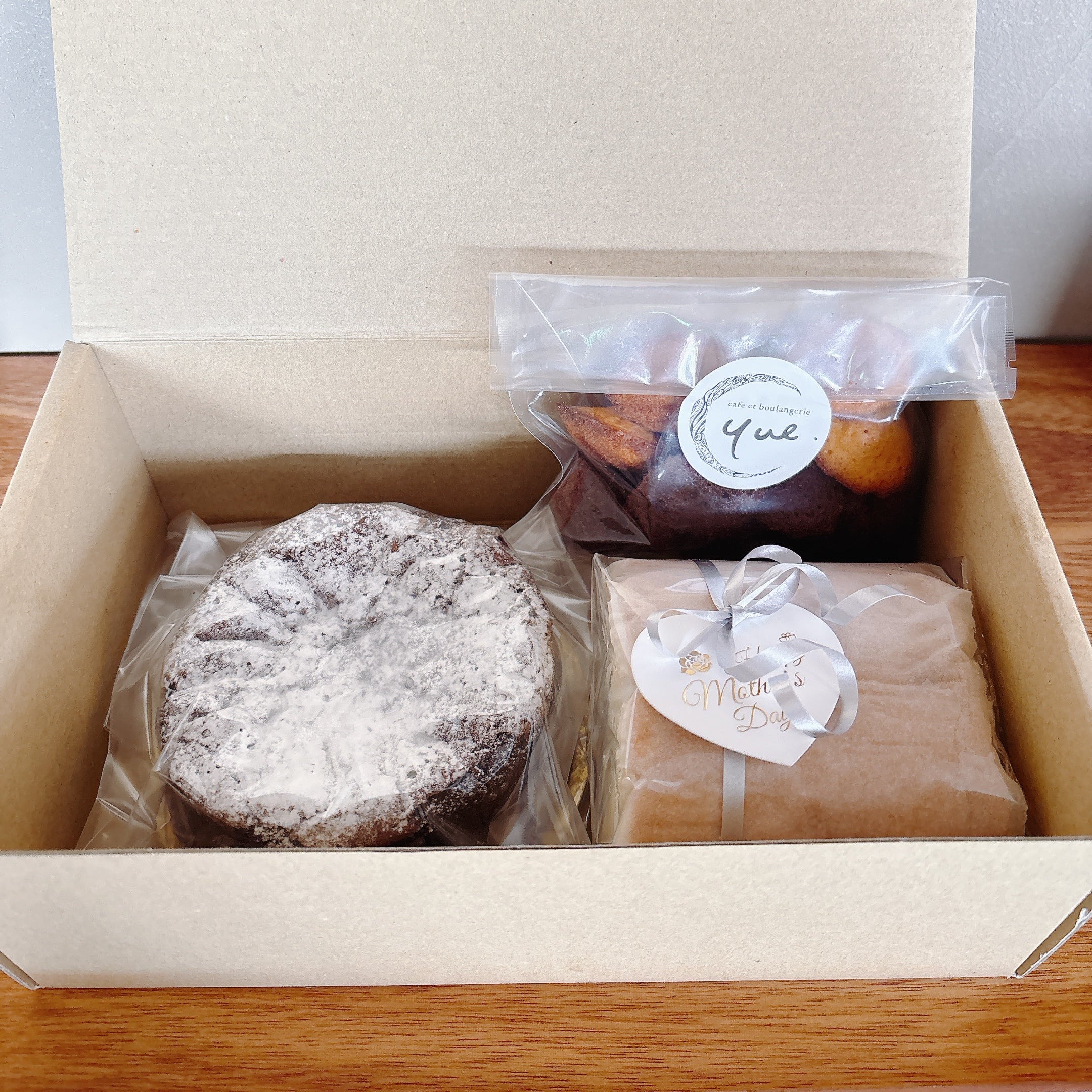 母の日セット（焼き菓子とケーキ）